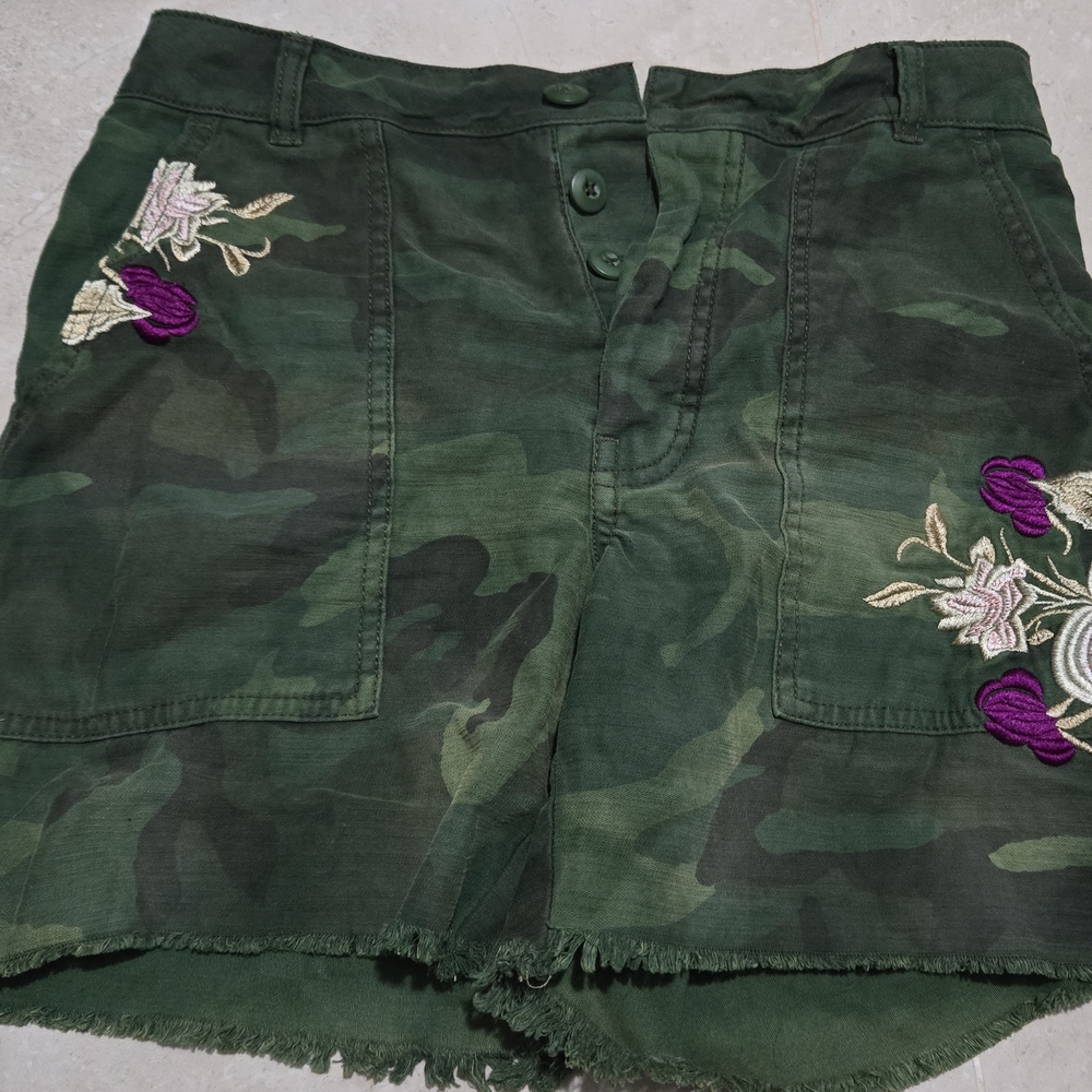 Free People Green Cargo Embroidered Shorts